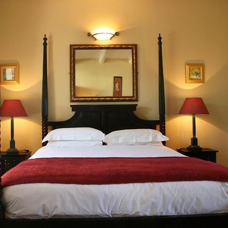 Auberge La Dauphine Guest House Franschhoek Esterno foto